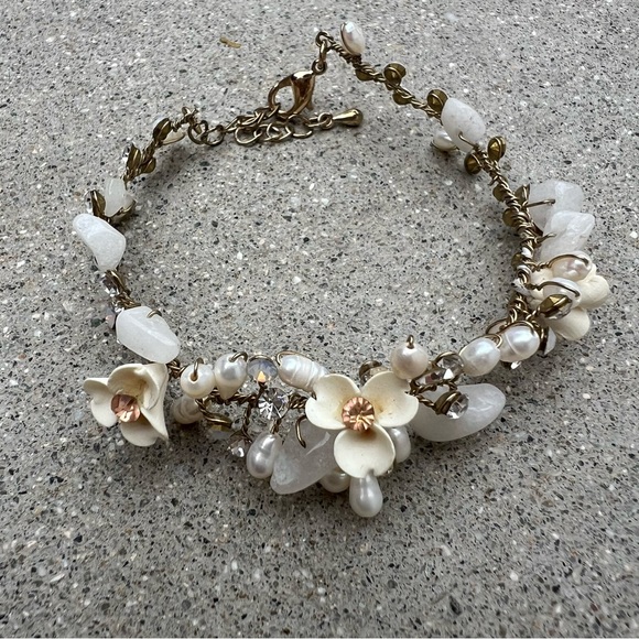 Crystal and pearl bracelet - Picture 3 of 5